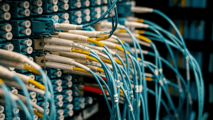 Data Center Interconnect: cómo se conectan los centros de datos entre sí